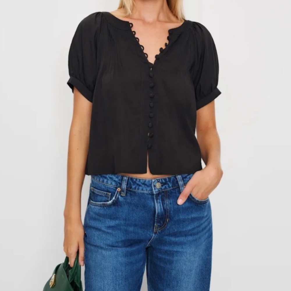 Reformation Calia Top Black - Picture 2 of 6